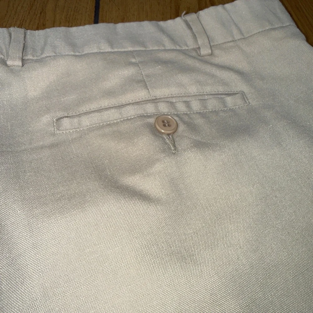 Islander Linen The English Sports Shop Bermuda Shorts  44 Beige Pleated Front